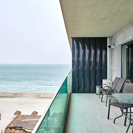 Aparthotel Sea View 3*